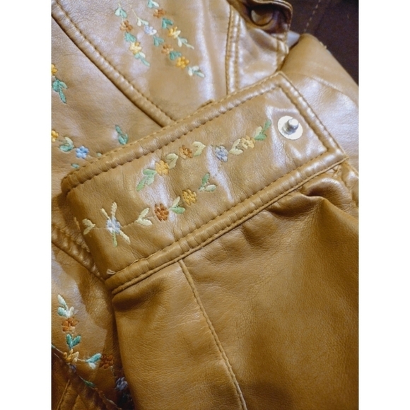Vintage by Gerda for Partners 3 faux leather embroidered bomber jacket - Picture 4 of 16